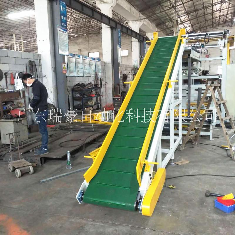 供應(yīng) 爬坡運(yùn)輸帶 小型爬坡輸送設(shè)備 機(jī)械設(shè)備運(yùn)輸與零件