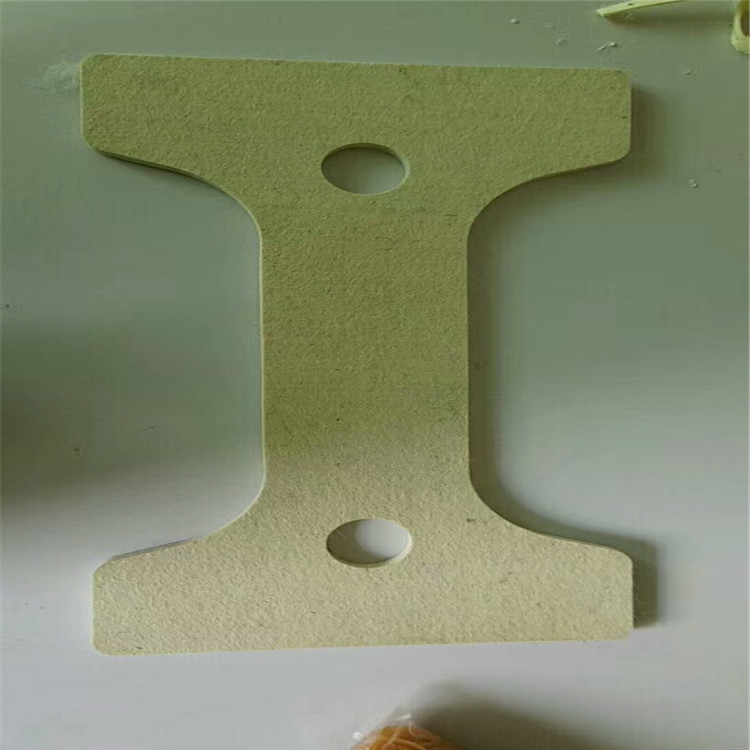 優(yōu)質(zhì)羊毛氈條不干膠毛氈墊化纖毛氈條背膠羊毛氈塊來樣可訂做毛氈批發(fā)