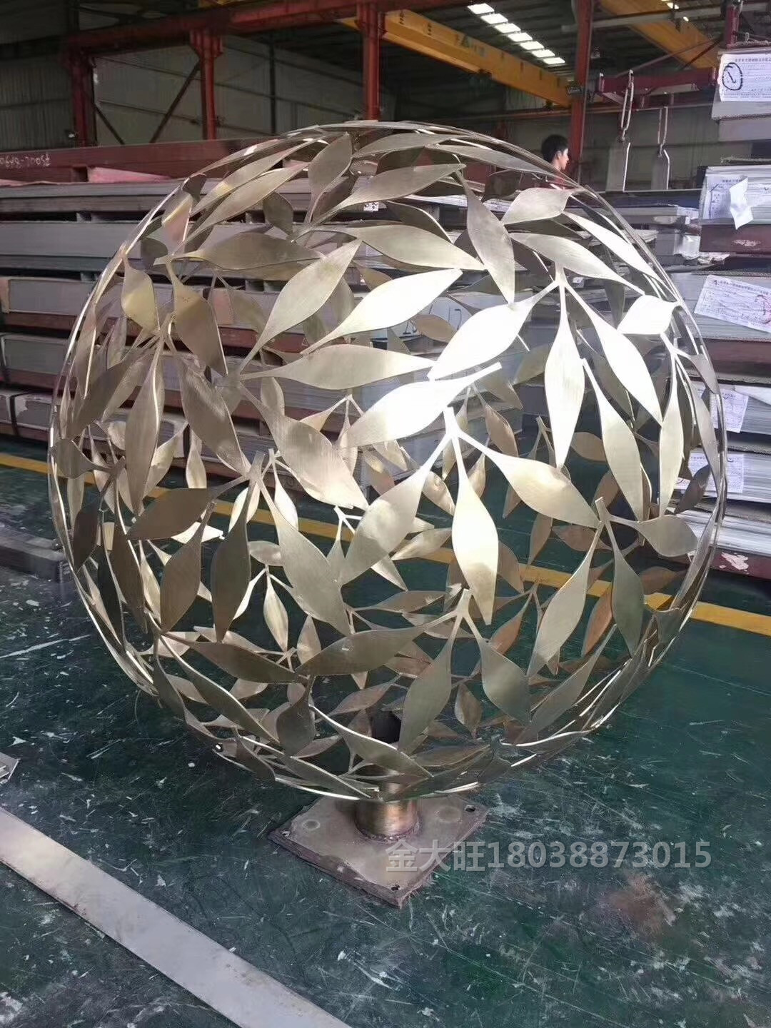 佛山大型不銹鋼城市雕塑廣場(chǎng)景觀鋼藝