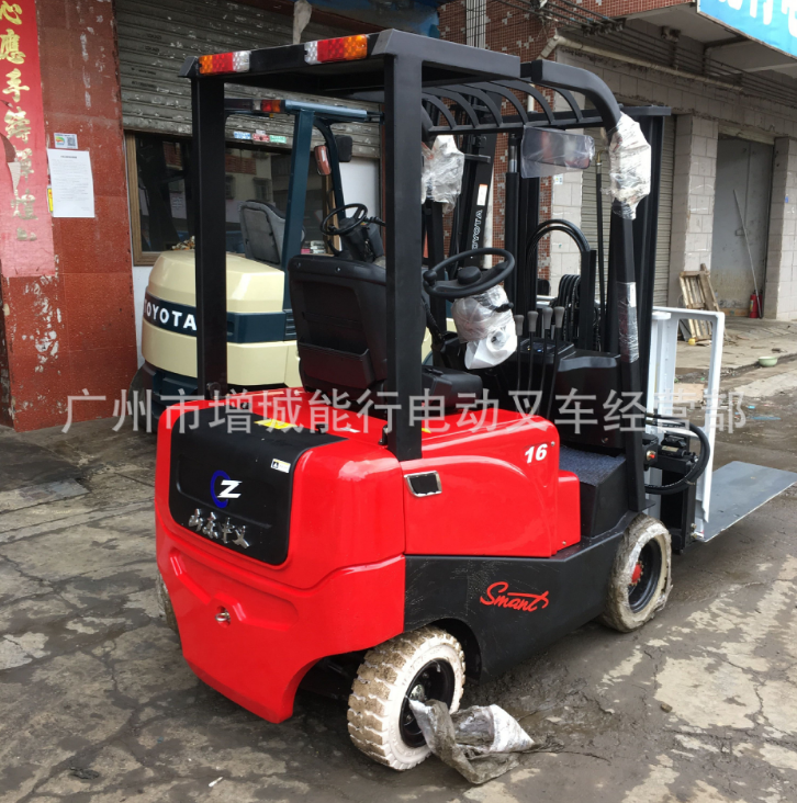 全新山東中叉電動(dòng)叉車 CPD16電動(dòng)叉車推拉器 1.6噸電動(dòng)叉車搬運(yùn)車