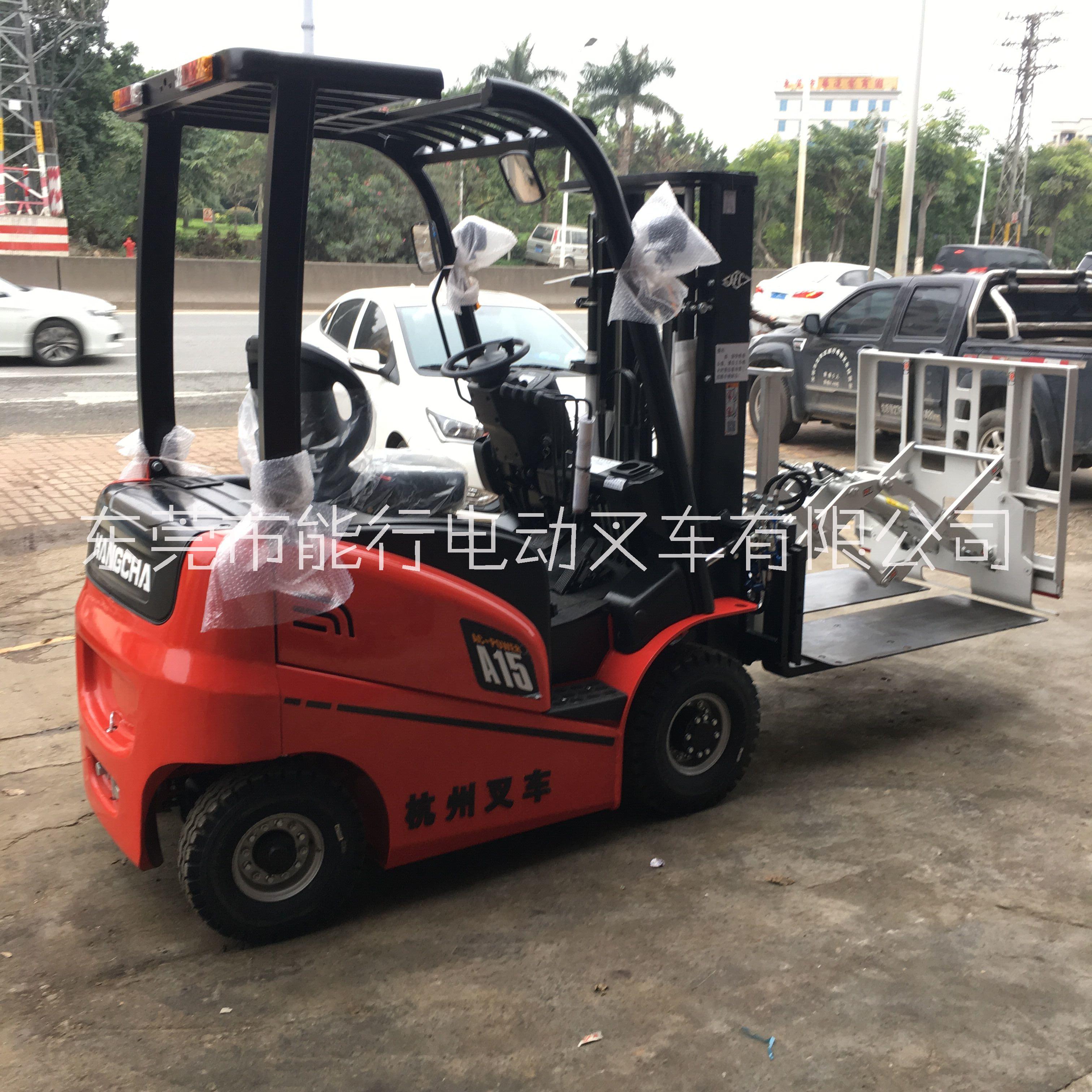 實(shí)現(xiàn)貨物的無托盤搬運(yùn)堆垛作業(yè)的工具 推拉器出租出售