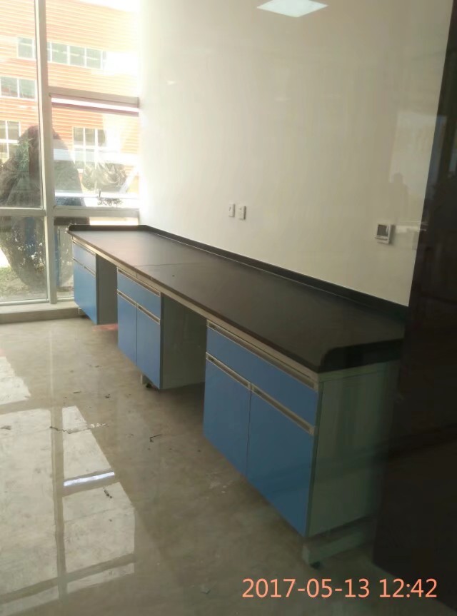 【服務】供應四川實驗通風柜  成都實驗臺  四川實驗家具   專業(yè)提供成都實驗家具 專業(yè)提供  成都實驗家具