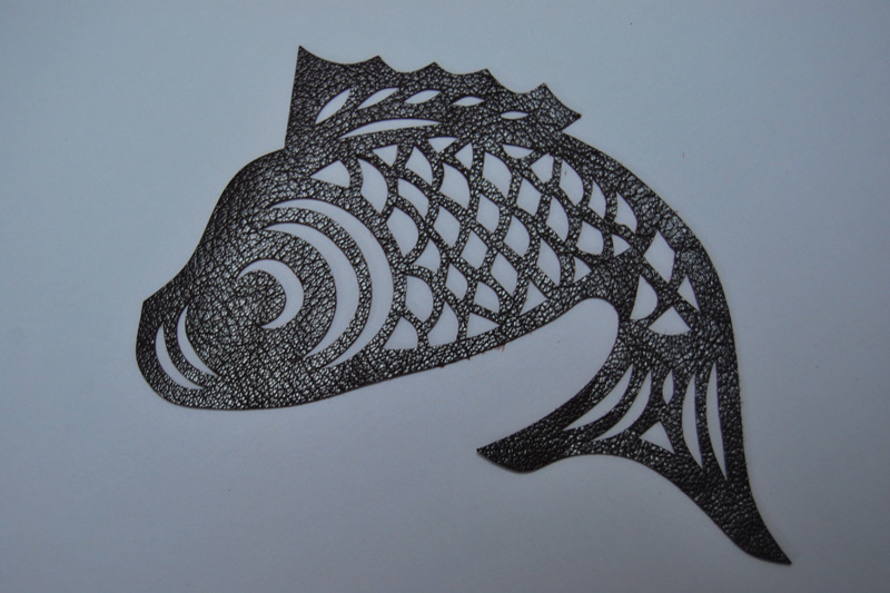 供應(yīng) 人造皮電腦裁床