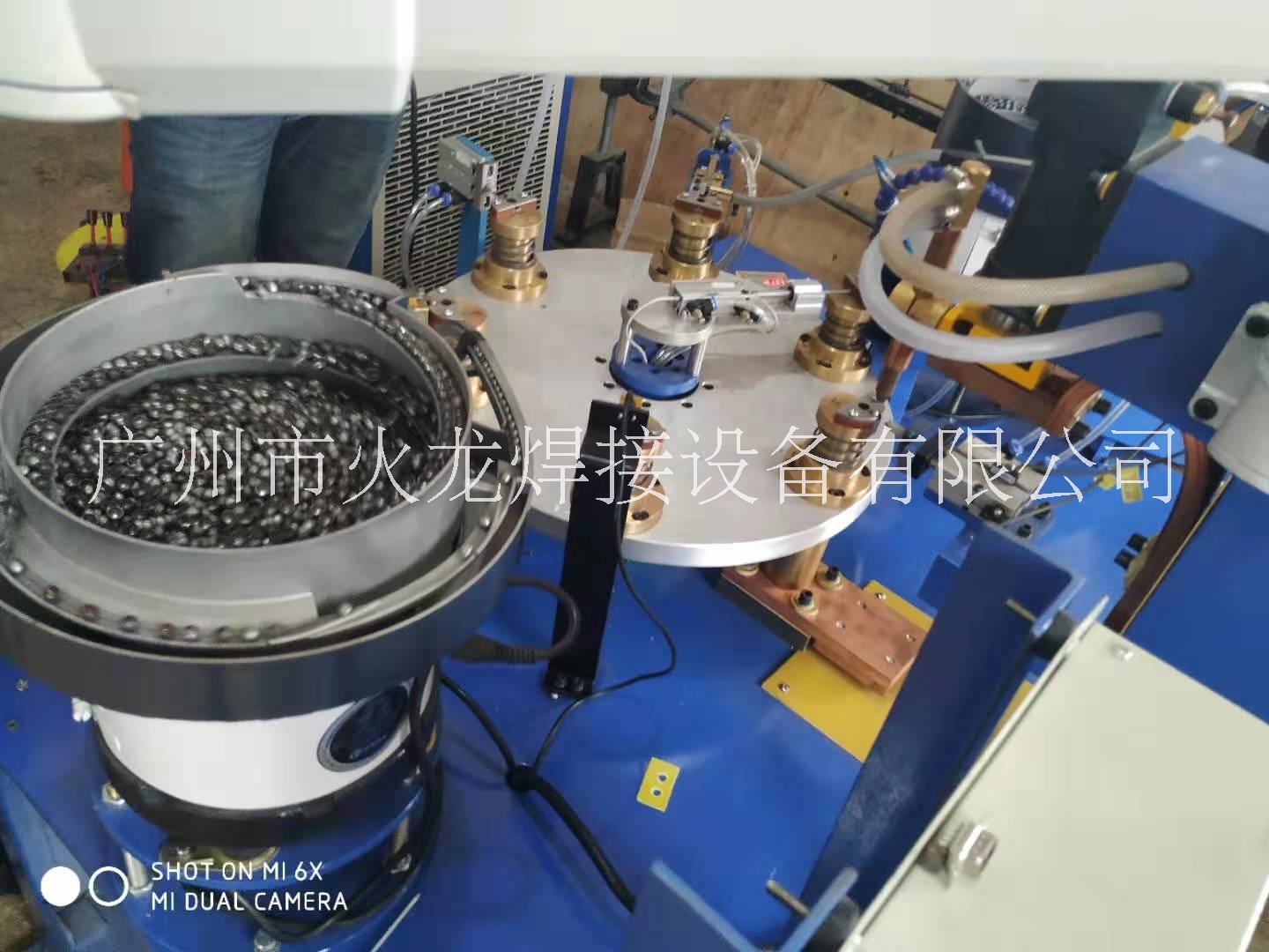 螺母螺帽全自動(dòng)化焊接設(shè)備-自動(dòng)化螺帽碰焊機(jī)