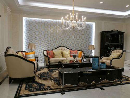 烏魯木齊皇朝家私 皇朝家私法莎蔓歐式法式實(shí)木家具 _皇朝家私實(shí)木家具_(dá)門店