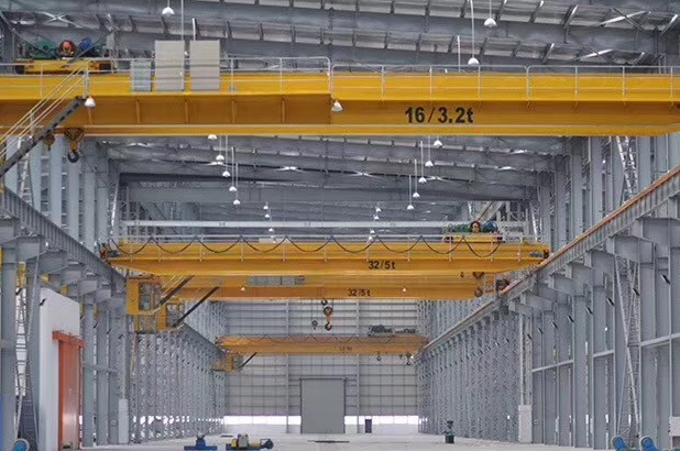 雙梁橋式起重機(jī)