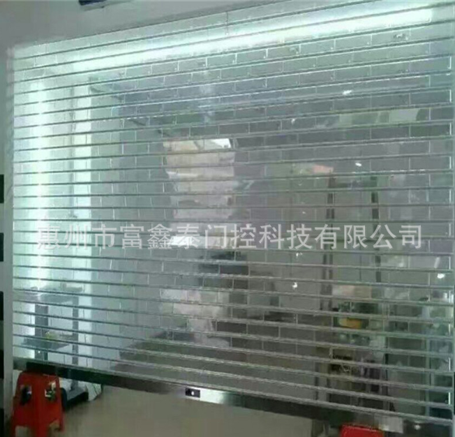 側(cè)卷水晶門報(bào)價(jià)，批發(fā)，供應(yīng)商，生產(chǎn)廠家【惠州市富鑫泰門控科技有限公司】