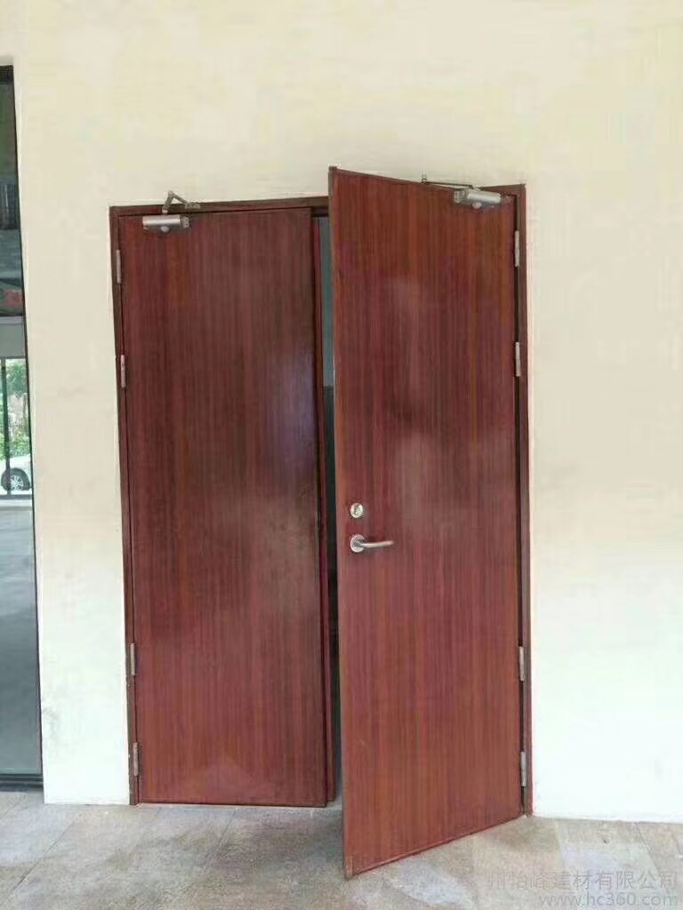 優(yōu)質(zhì)乙級木質(zhì)防火門