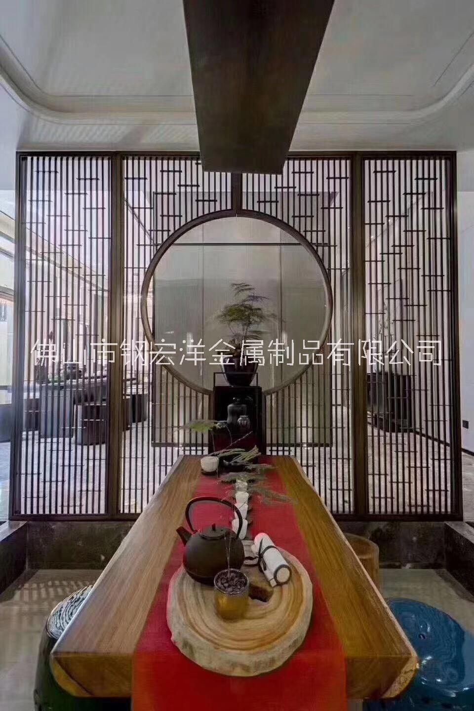 定制不銹鋼屏風(fēng)隔斷玫瑰金雕花鏤空定制金屬屏風(fēng)廠家