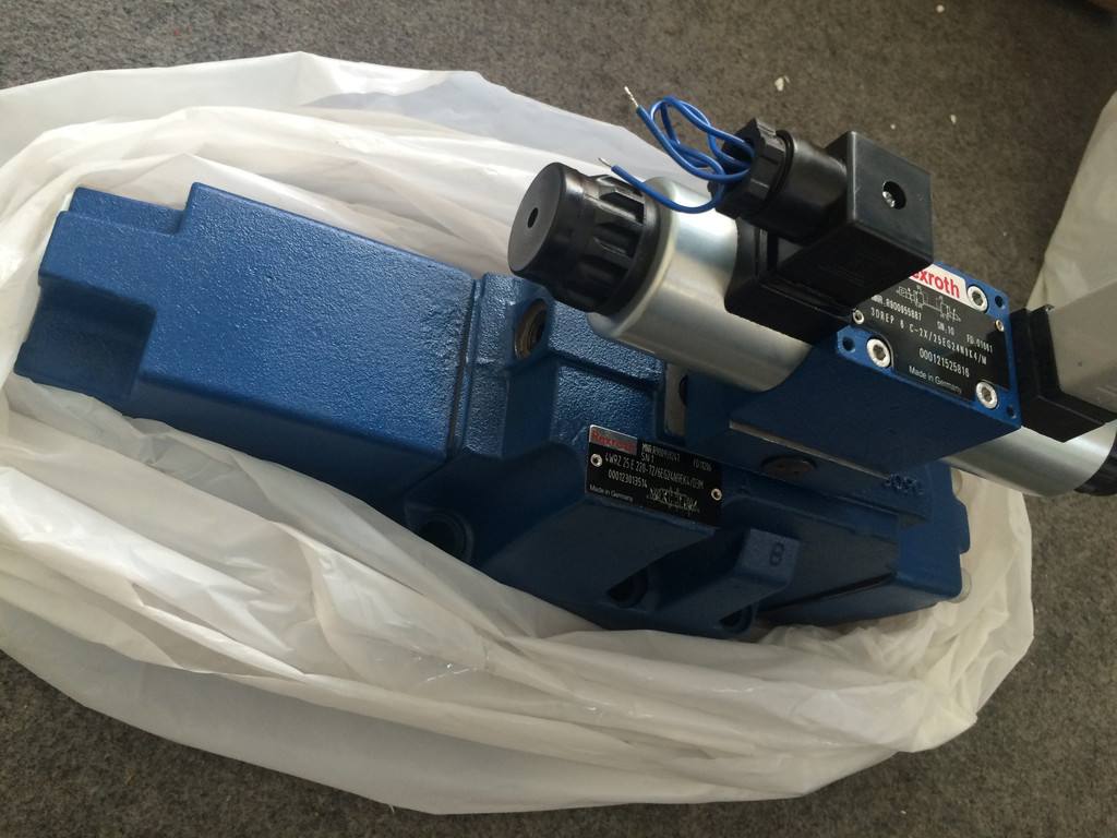 原裝力士樂比例閥4WRAE6W07-2X/G24K31/A1V比例換向閥Rexroth液壓