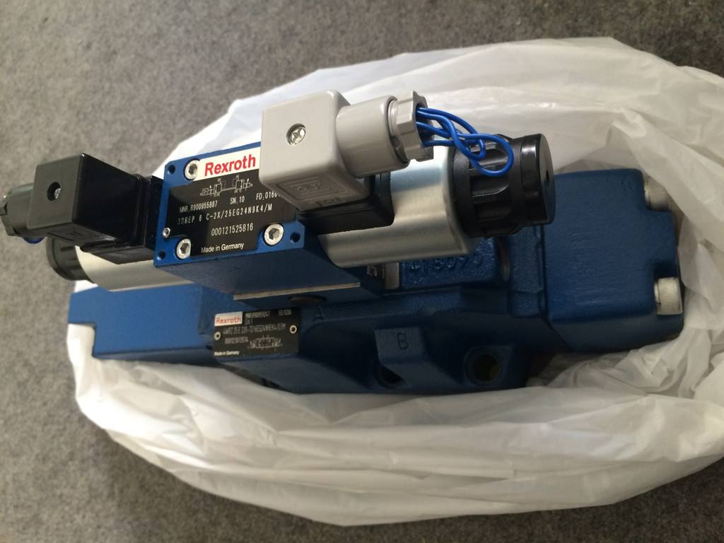德國力士樂液壓閥4WRAE6E1-15-2X/G24K31/A1V比例換向閥Rexroth