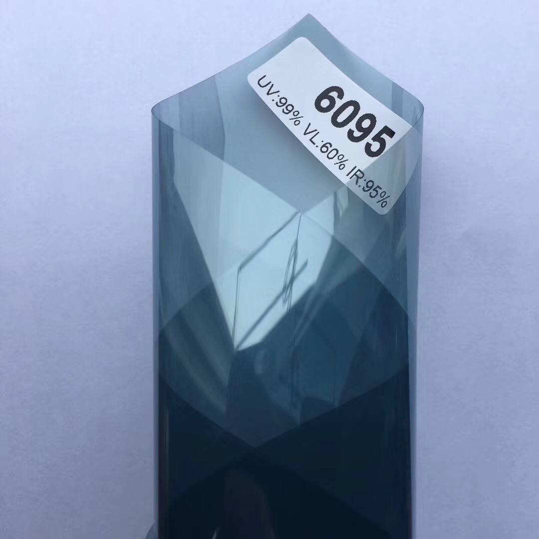 汽車太陽膜批發(fā) 原色側(cè)擋玻璃膜 黑色太陽膜 上海太陽膜批發(fā)