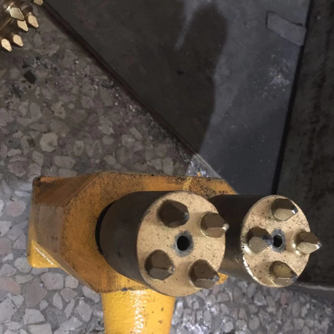 鑿毛機(jī) 小型手持鑿毛機(jī) 混凝土路面打毛機(jī)