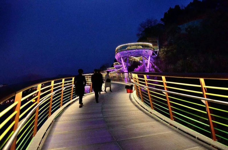 濟(jì)南古建筑照明設(shè)計(jì)樓頂大字工程施