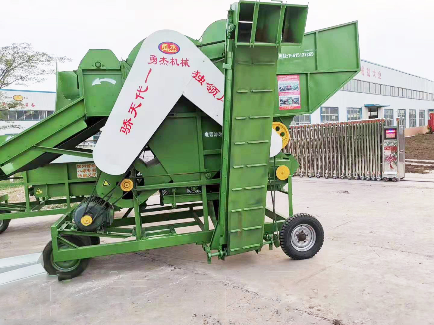 自走式花生摘果  花生排雜摘果機 排雜去石子脫粒摘果機