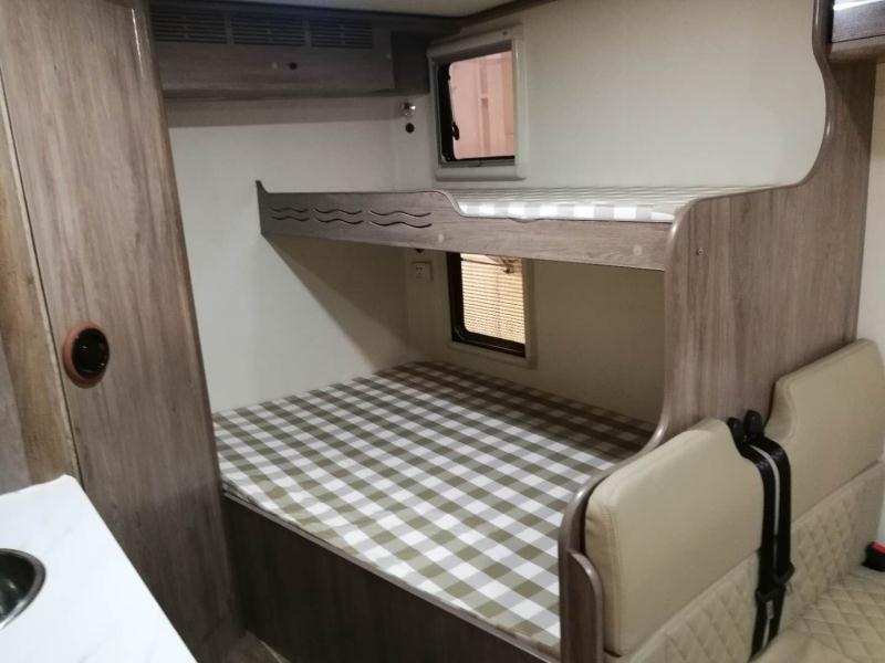 C型小額頭房車哪家好 依維柯C型小額頭旅居車廠家直銷 歐勝C型小額頭房車 依維柯歐勝C型小額頭房車