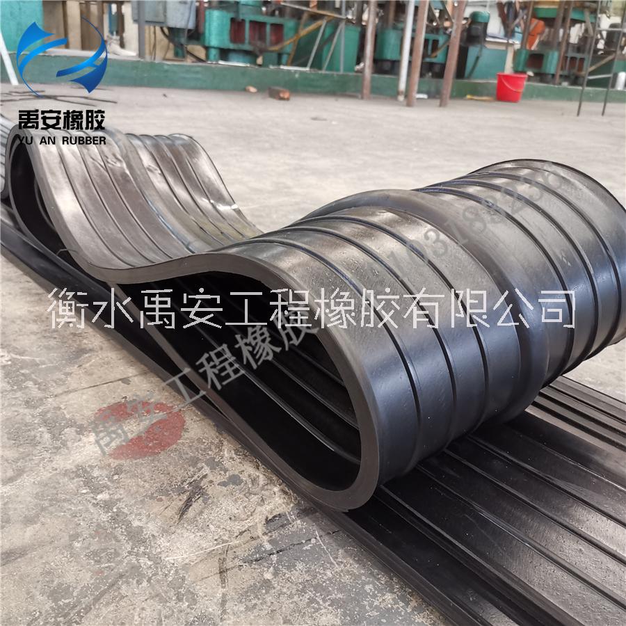 禹安背貼式橡膠止水帶 外貼式鋼邊式橡膠止水帶