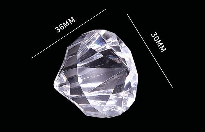 婚慶用品亞克力鉆石球30mm鉆石球家具飾品現(xiàn)貨批發(fā)零售*惠