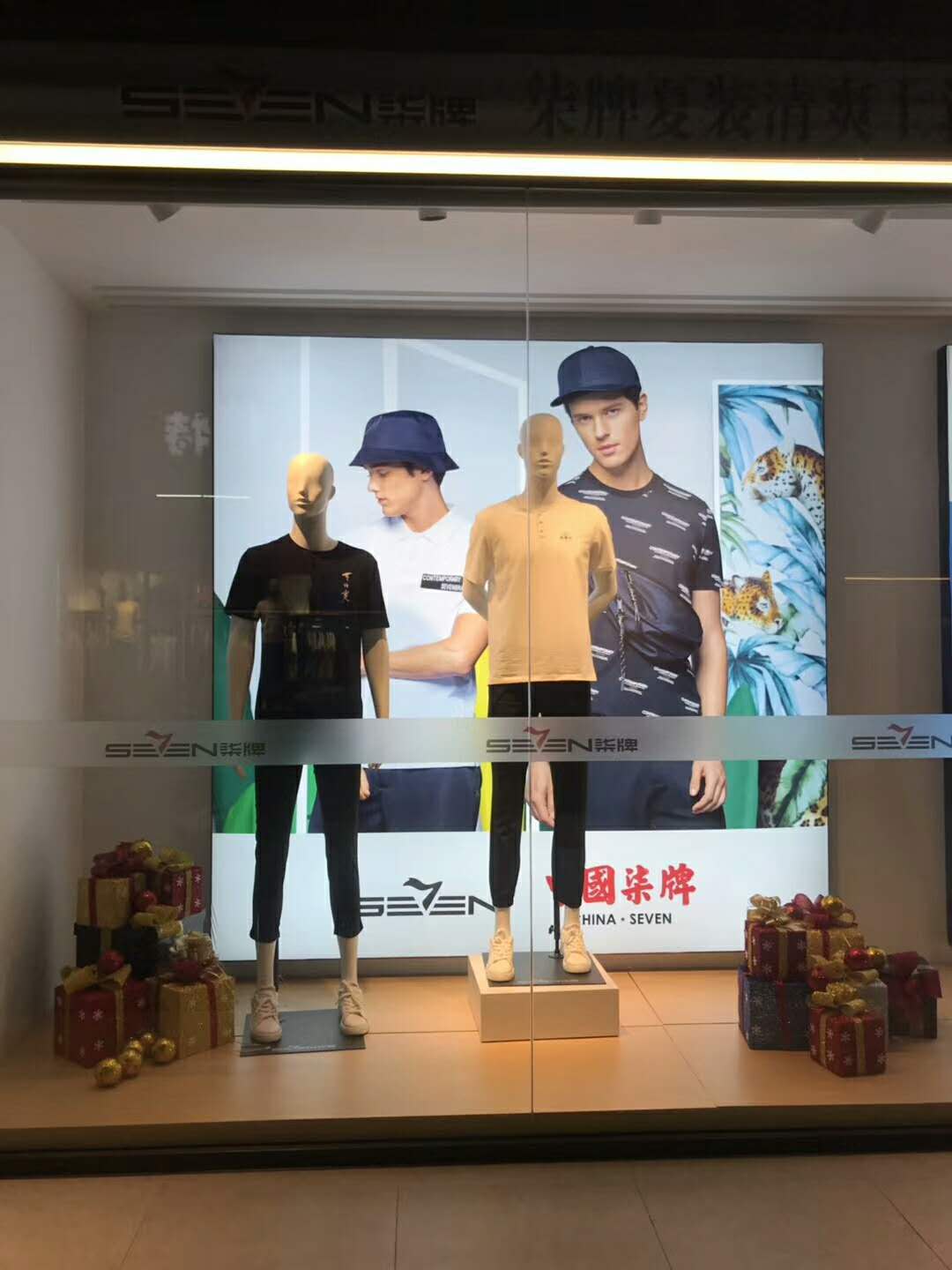 泉州廣告燈箱 櫥窗燈箱 品牌燈箱 LED燈箱 卡布燈箱加工廠