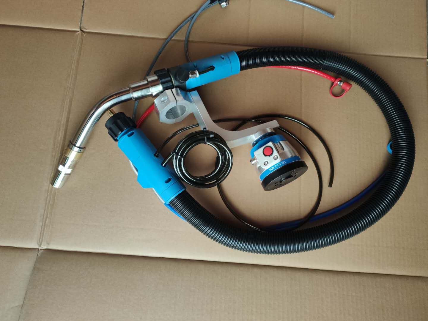 TBI81w82w機器人焊槍，