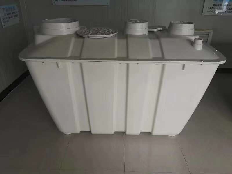模壓玻璃鋼化糞池生產(chǎn)廠家  報(bào)價(jià)  促銷價(jià)格
