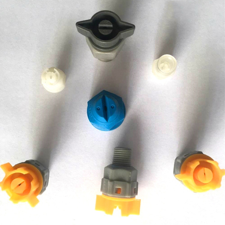 東莞低壓塑膠噴嘴--可調型塑膠噴嘴 --塑膠扇形噴嘴 --農(nóng)業(yè)塑膠噴嘴