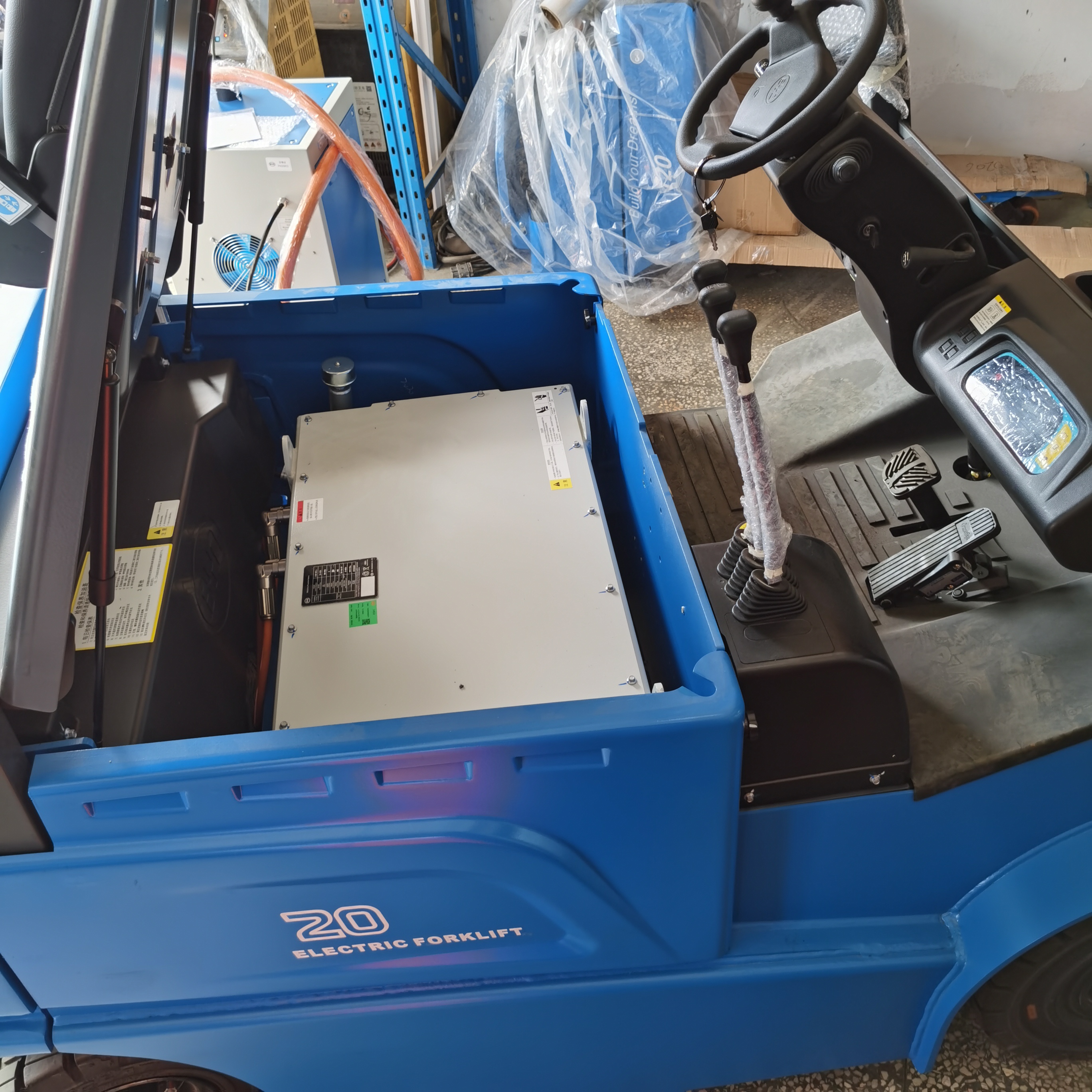 增城比亞迪叉車電池鋰電池 叉車電池廠家-租賃-批發(fā)-價格-廣州市增城能行電動叉車經(jīng)營部