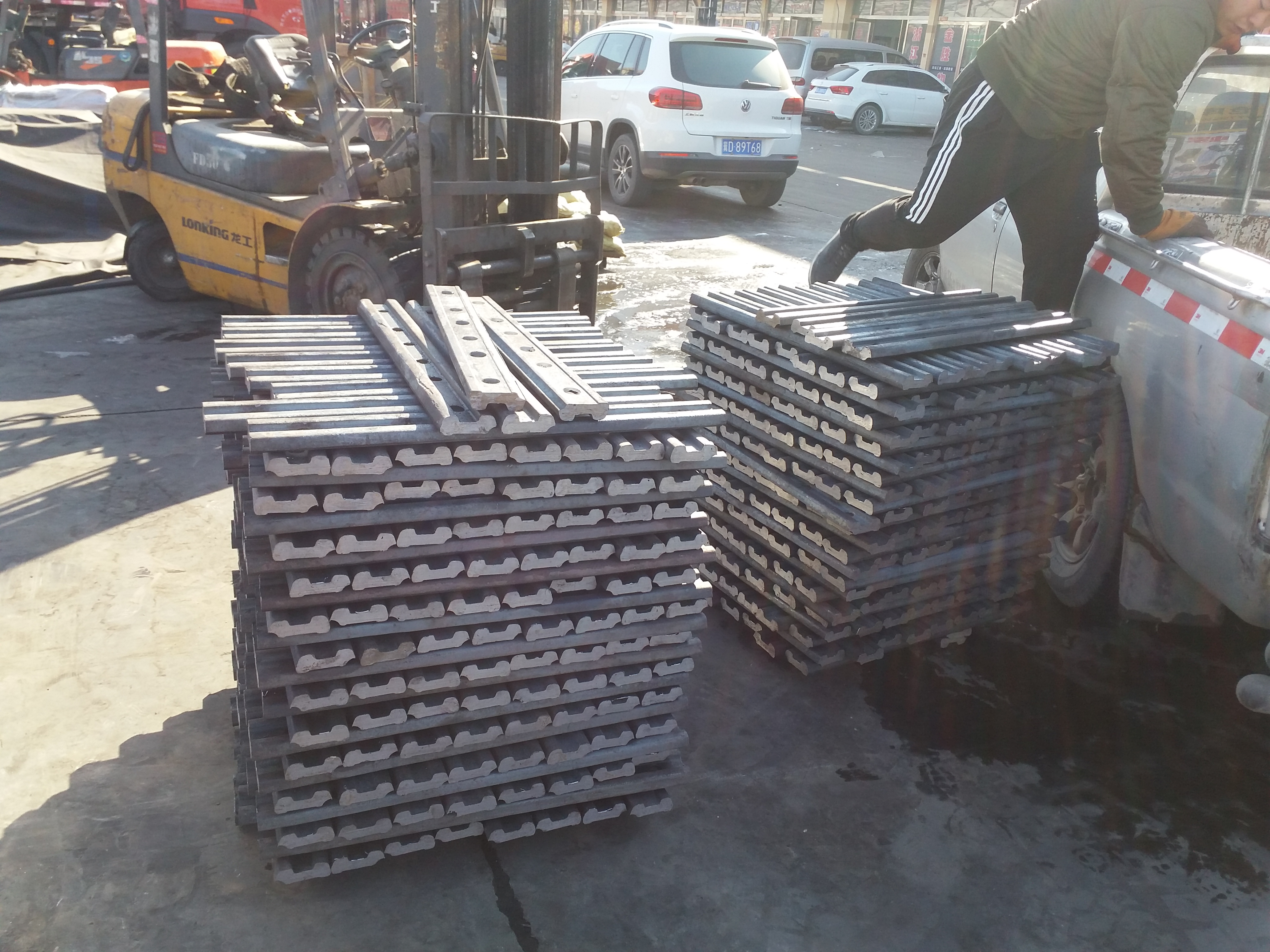 鐵軌?mèng)~尾板 彌納鋼軌?mèng)~尾板