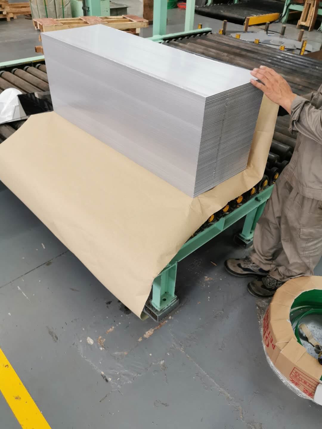 201不銹鋼板 201不銹鋼卷廠家 201不銹鋼卷價格 201不銹鋼卷分條 201不銹鋼卷鏡面 無錫201不銹鋼卷