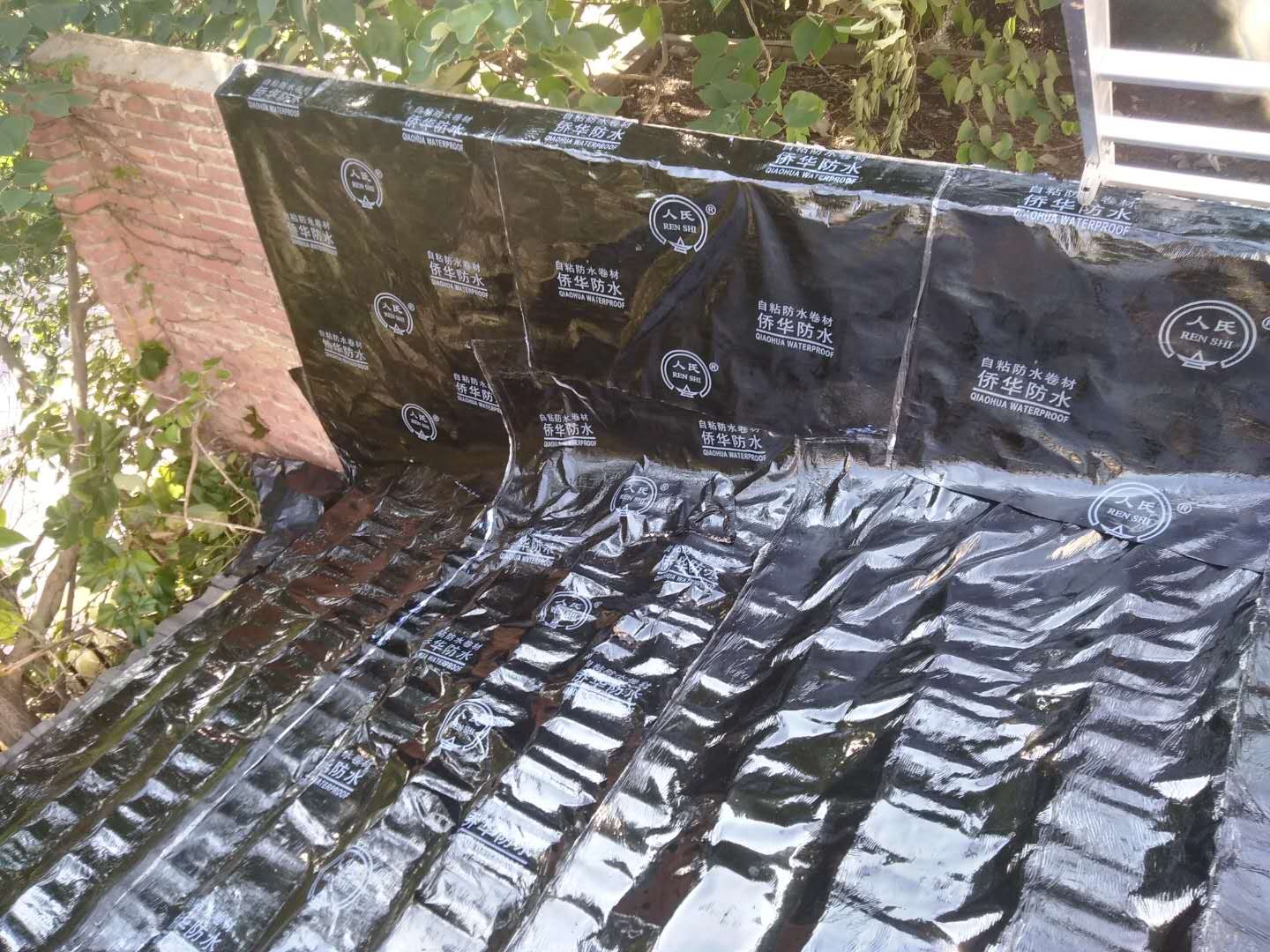 今日新推薦：楊浦去區(qū)上門外墻防水補(bǔ)漏、玻璃幕墻防水、屋頂防水補(bǔ)漏漏--上海一家人服務(wù)公司