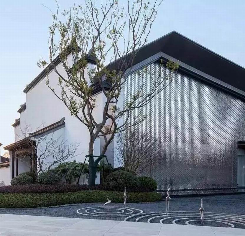 風(fēng)鈴幕墻制作安裝 不銹鋼風(fēng)動幕墻生產(chǎn)廠家