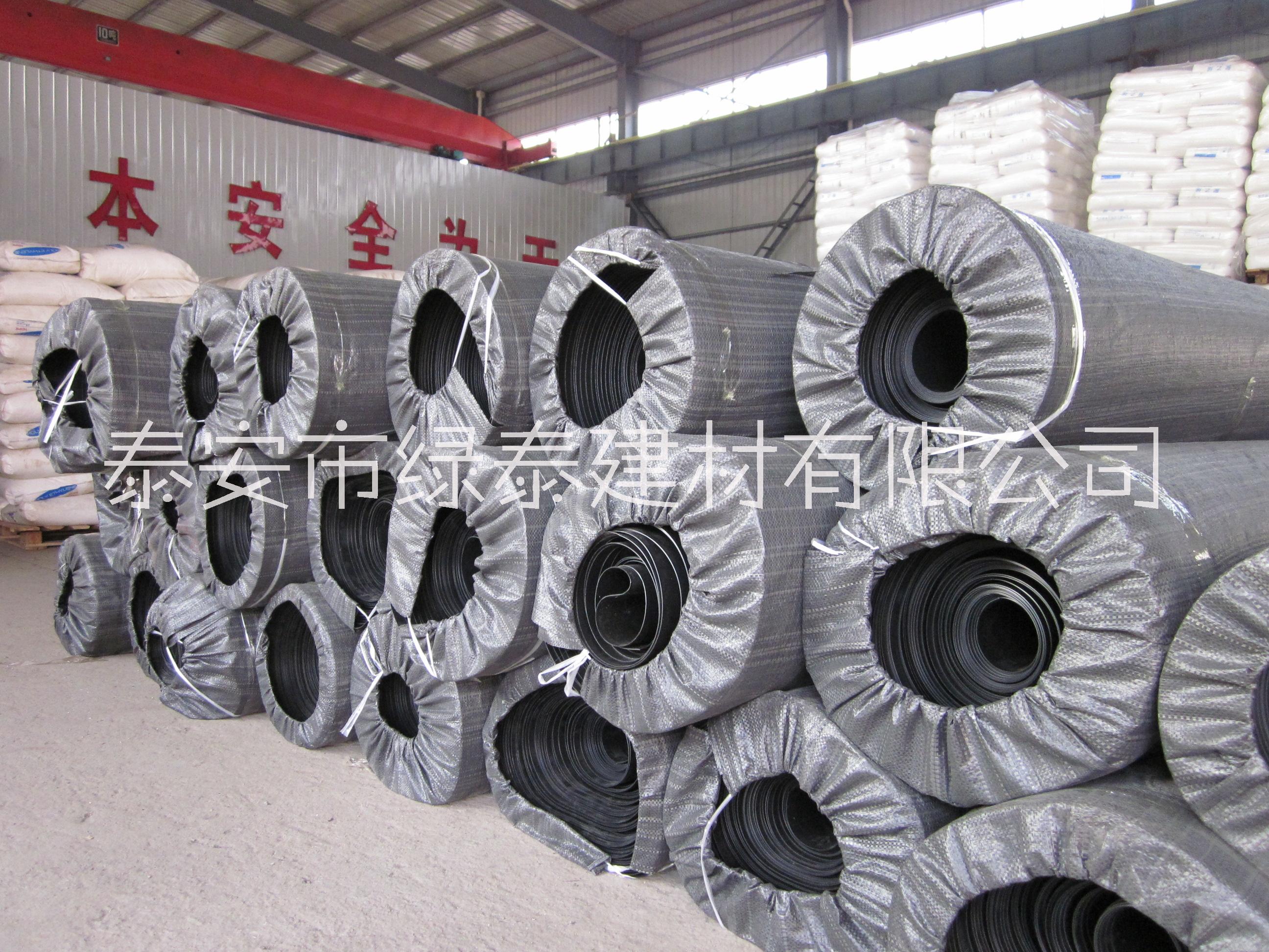 江蘇1.5厚養(yǎng)殖場化糞池鋪的防滲膜 施工不受季節(jié)限制