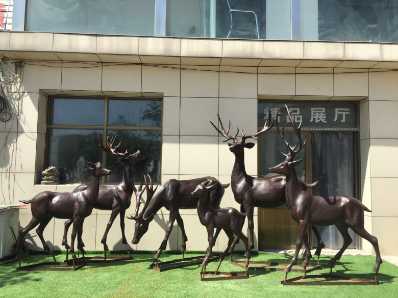 鑄銅鹿雕塑 河北鹿雕塑廠家