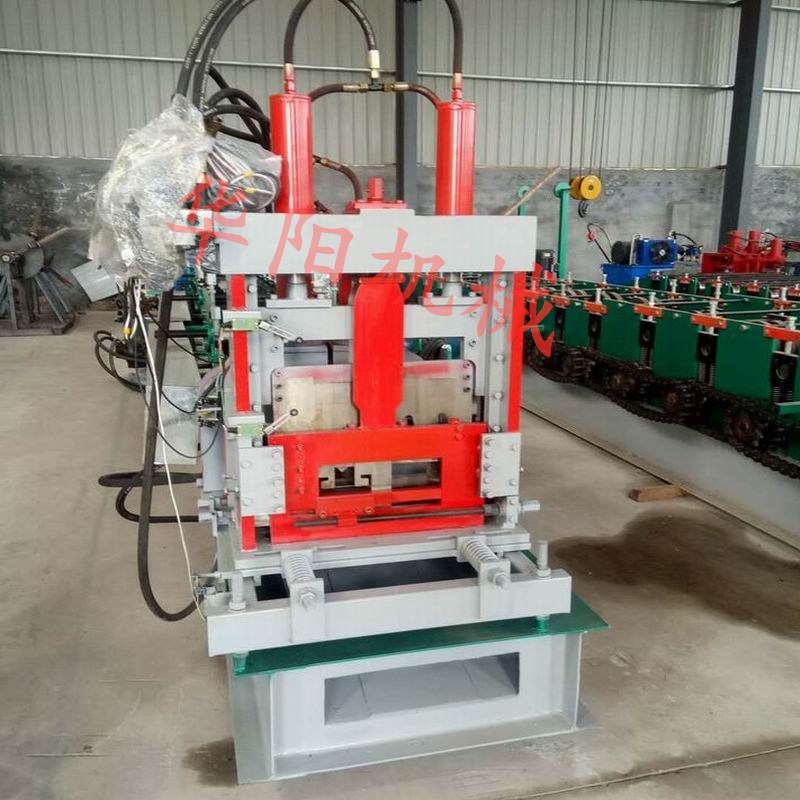 Ｃ型鋼設(shè)備　電腦C型鋼機(jī)　檁條壓型設(shè)備　鋼結(jié)構(gòu)廠房建筑