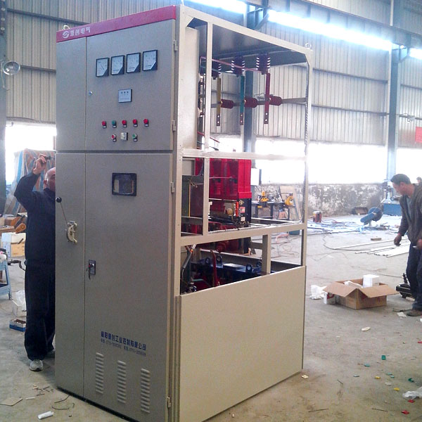 高壓電容補(bǔ)償柜,LBB無功功率補(bǔ)償裝置的特點(diǎn)