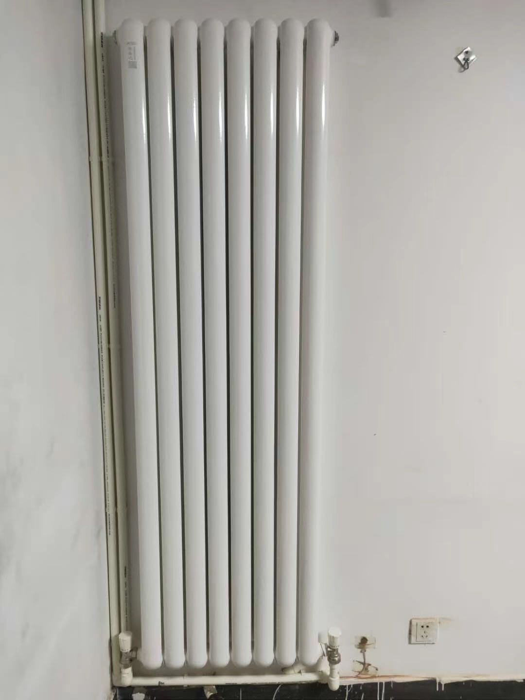 鄭州暖氣片漏水維修更換舊暖氣片 鄭州暖氣片漏水維修鄭州換舊暖氣片