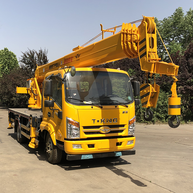 12噸解放汽車(chē)吊 16噸汽車(chē)吊