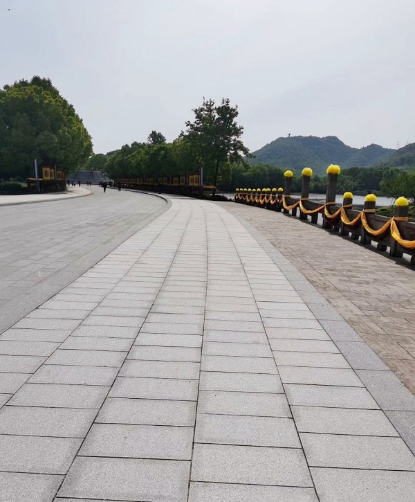 花崗巖批發(fā)價(jià)格