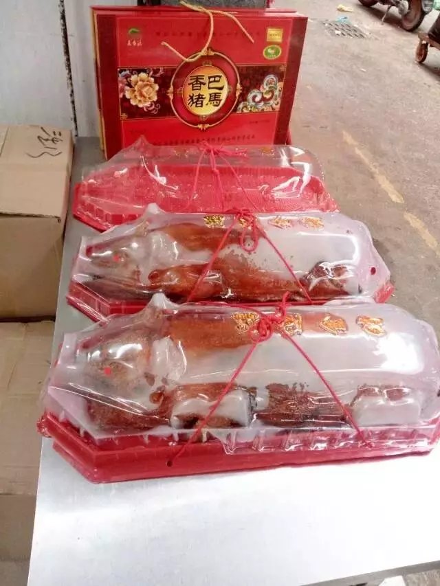 供應(yīng)南寧烤豬價格-廠家-批發(fā)【南寧市港香臘腸店】