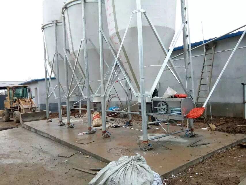 廣東自動(dòng)稱重配料系統(tǒng)報(bào)價(jià)、廠家哪里好、料斗秤批發(fā)價(jià)格【廣東革利電子科技有限公司】