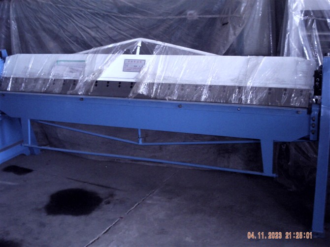 手動折邊機(jī)定制報(bào)價(jià)表廠家供應(yīng)出售報(bào)價(jià)