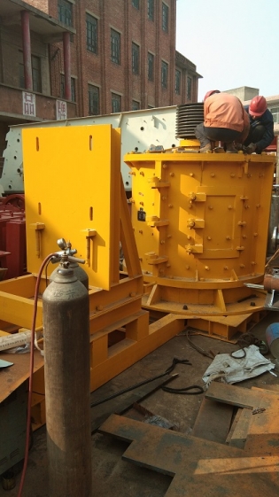 復(fù)合式制砂機(jī)多少錢  復(fù)合式制砂機(jī)廠家報(bào)價(jià)