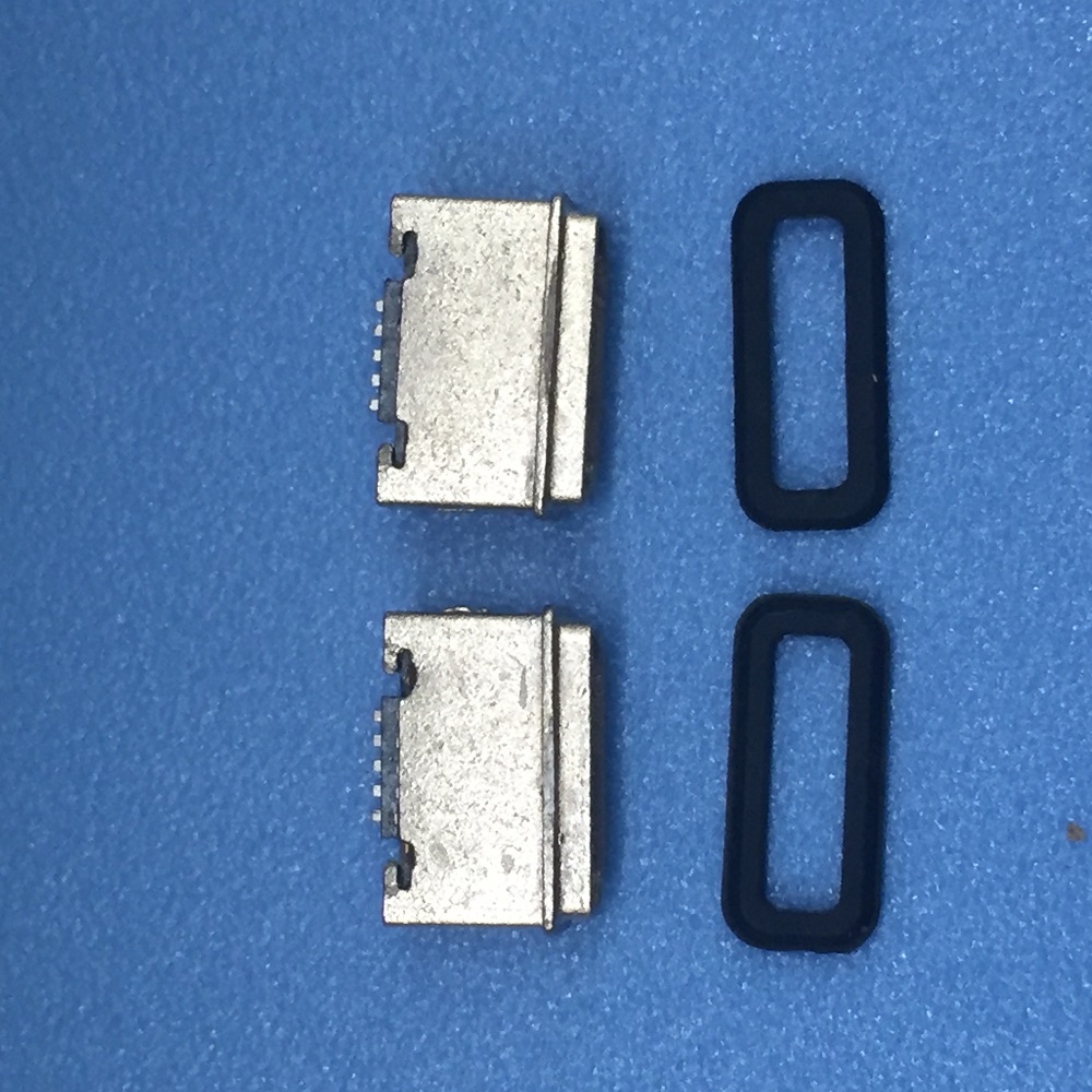 MICRO B型防水母座IP8 USB 5P貼片式SMT四腳定位柱H=2.85 帶膠圈