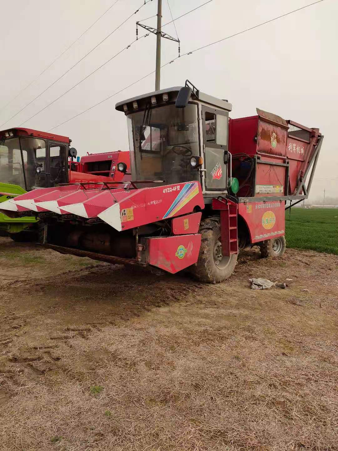 自走式莖穗兼收玉米收獲機(jī) 大型玉米收獲機(jī) 大型玉米收 青儲(chǔ)機(jī)   玉米青儲(chǔ)機(jī)