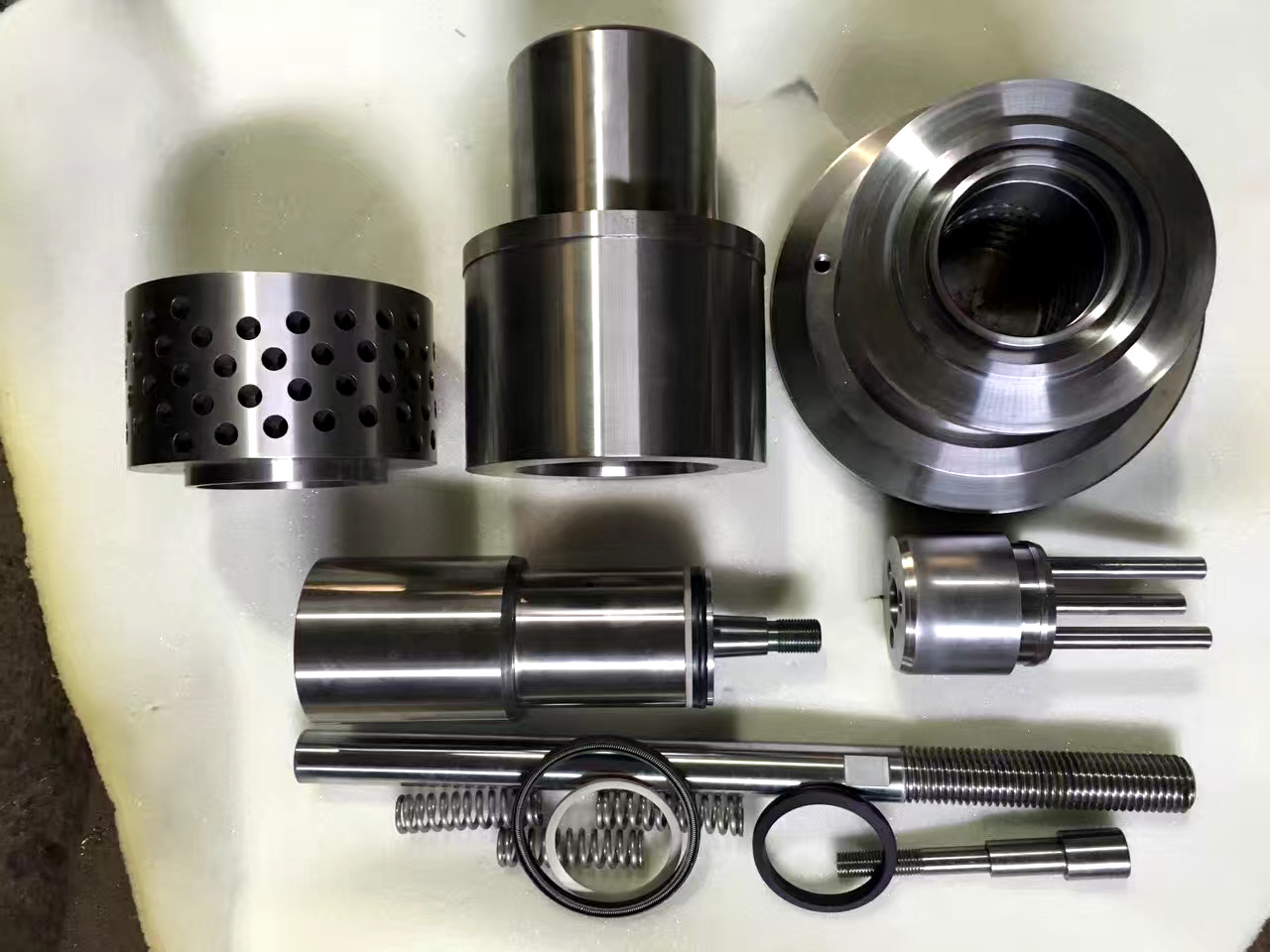 供應(yīng)CCI高旁閥維修