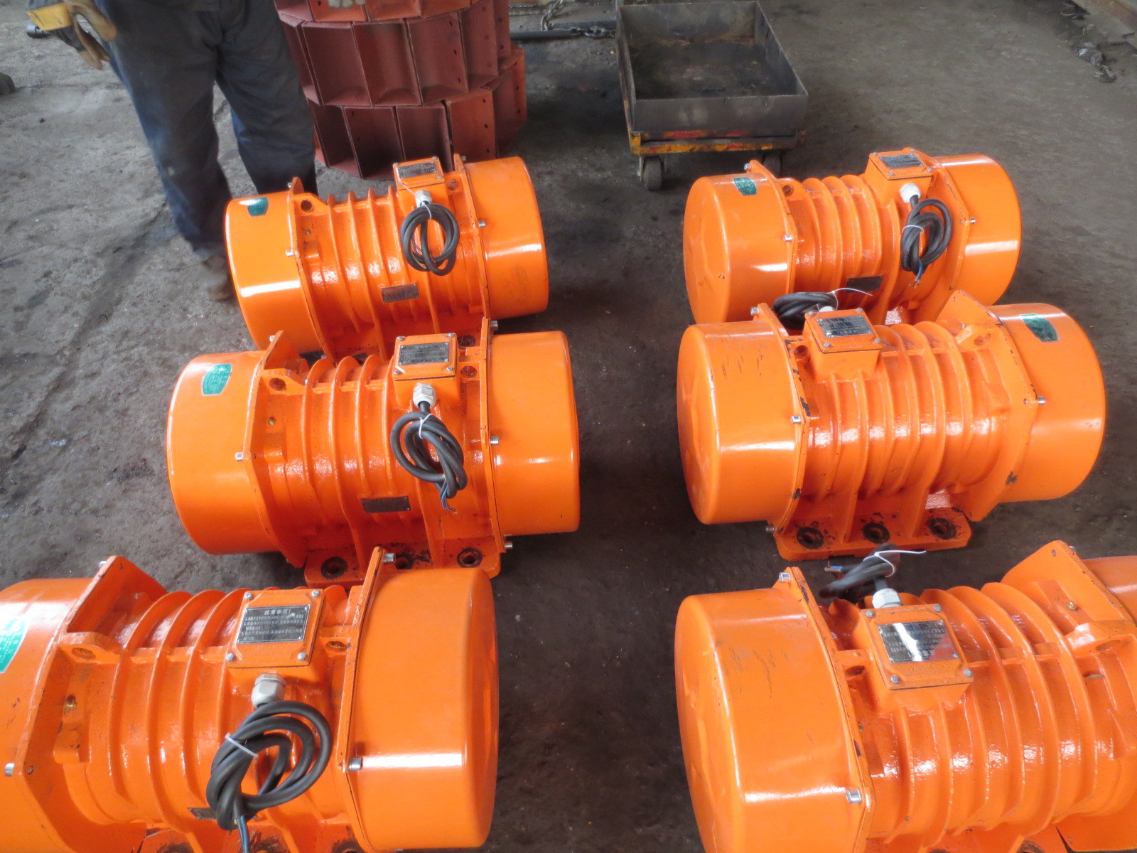 VBB型隔爆振動(dòng)電機(jī)   振動(dòng)電機(jī)廠家