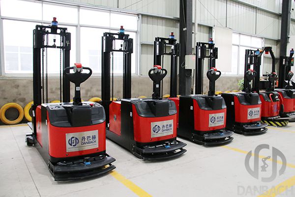 自動(dòng)叉車式agv ,托盤式激光叉車AGV,機(jī)器人叉車agv