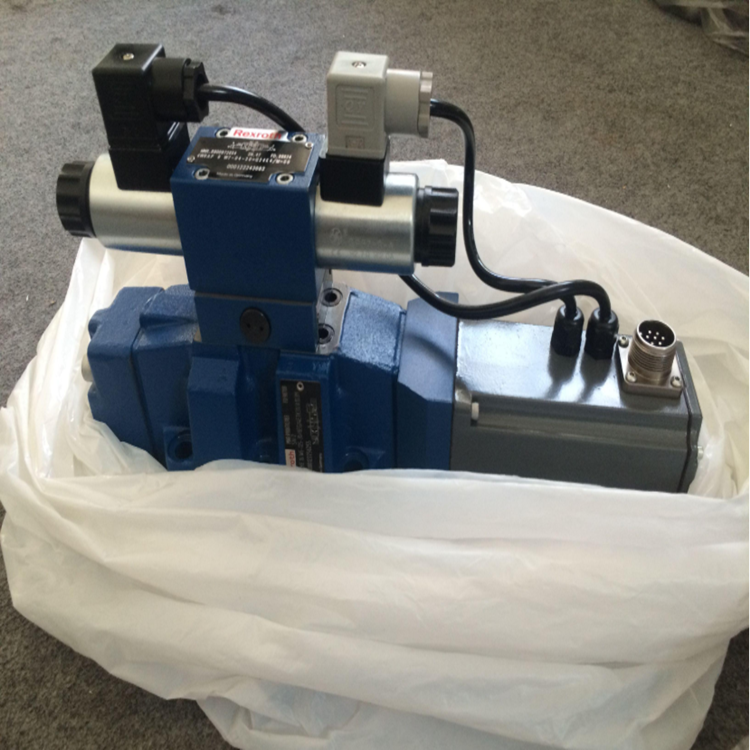 力士樂比例電液閥  4WRZ32E3-360-70/6EG24N9ETK4/M 力士樂比例閥銷售