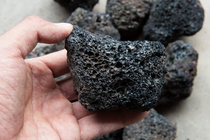 火山石 火山石吸附火山石穩(wěn)定水質(zhì)