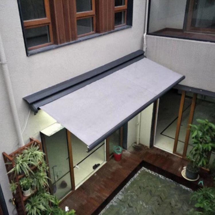露臺電動伸縮遮陽棚 法式電動伸縮遮陽棚批發(fā) 佰簾惠